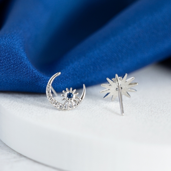 Celestial Studs - Only 1 left! - Picture 6 of 8